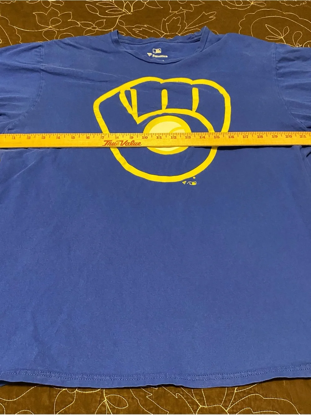 Milwaukee Brewers Men’s XL T-shirt - Picture 5 of 6